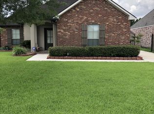 40375 Creekway Cove Ct, Gonzales, LA 70737