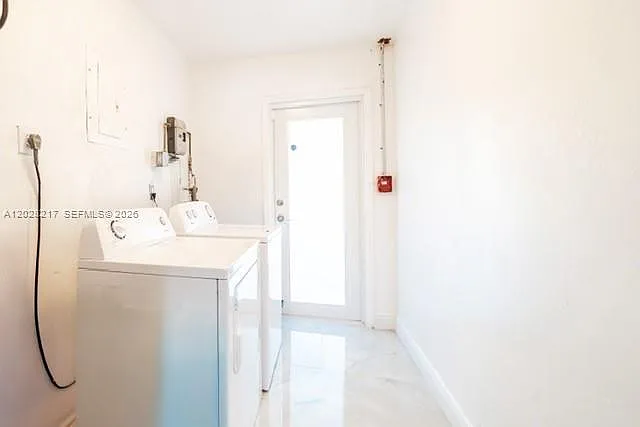 1720 SW 64th Ter — Photo 10