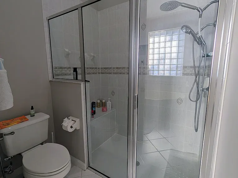 7628 Eagle Point Dr — Photo 25