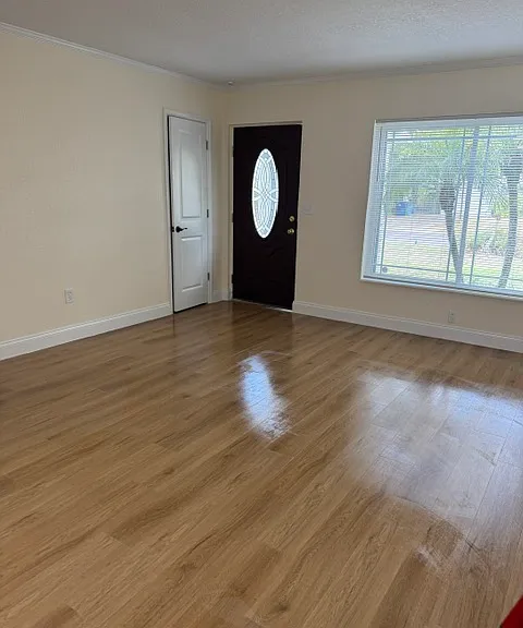 3611 S Gardenia Dr — Photo 10