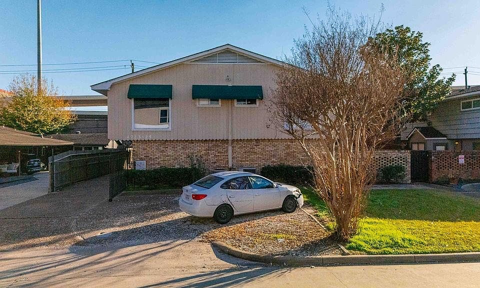 1st image of 4723 Merwin St