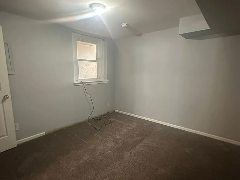 232 Church St — Photo 8