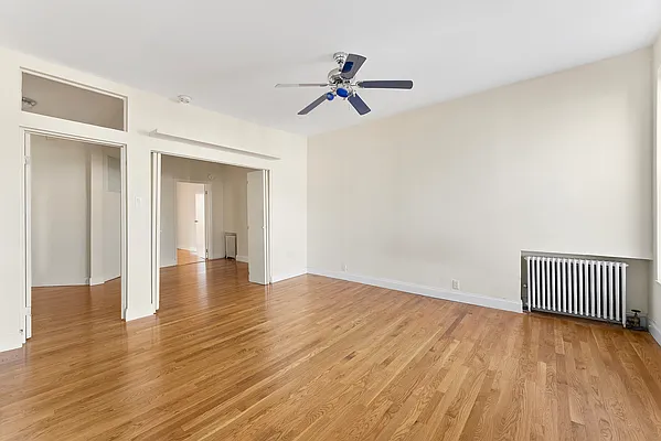 Rented by Compass | media 18