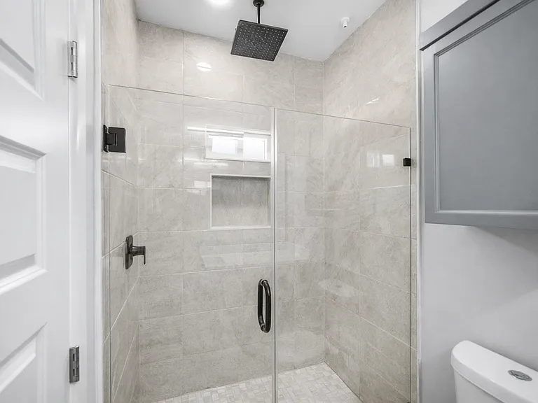 2409 Indian Creek Ave #3 — Photo 7