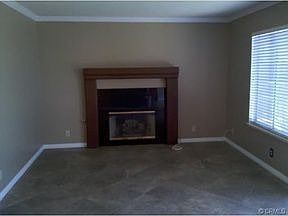 4th image of 995 Coral Ave