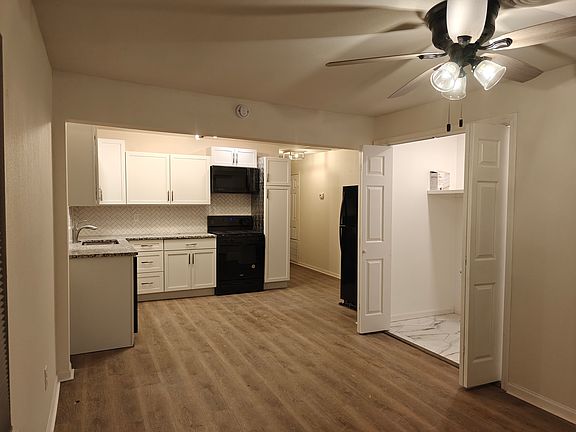 3rd image of 5 S Burnett St