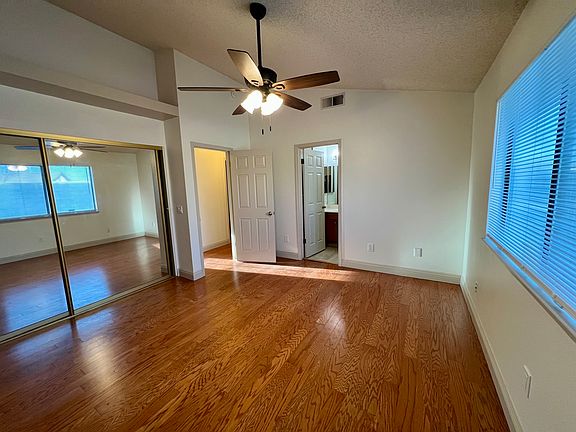 5th image of 6024 Billabong Ct