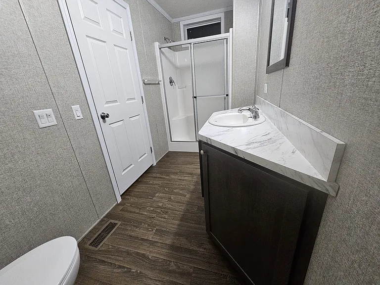 855 W Jefferson St #141 — Photo 6