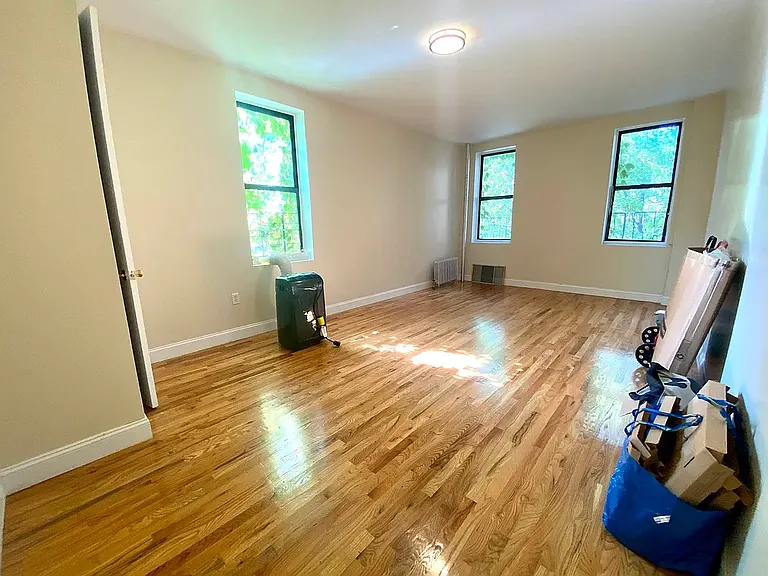 179 Linden Blvd #2A — Photo 5