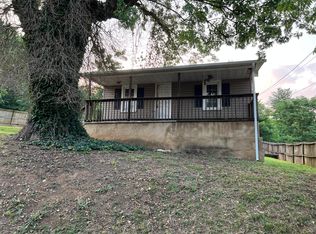 1012 W 6th North St, Morristown, TN 37814