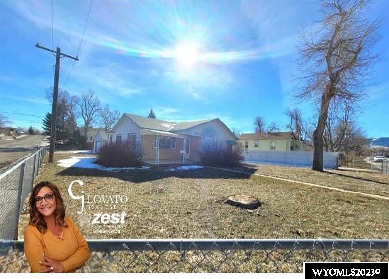 1703 S McKinley St, Casper, WY 82601 | MLS #20235958 | Zillow