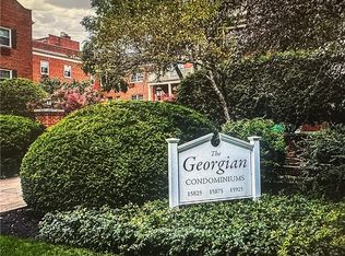 15825 Van Aken Blvd APT 101W, Shaker Heights, OH