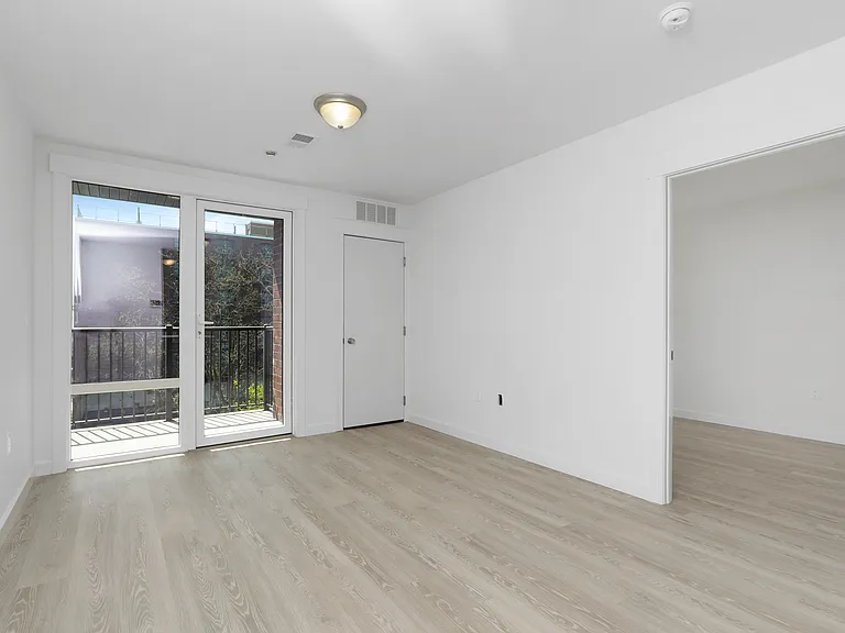 20 Scarboro Ave — Photo 18