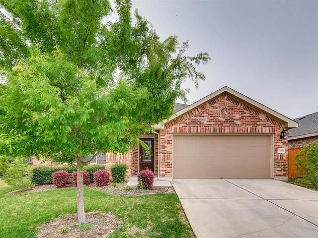 1st image of 302 Briar Park Dr