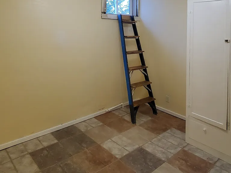 310 Center Ave #103 — Photo 10