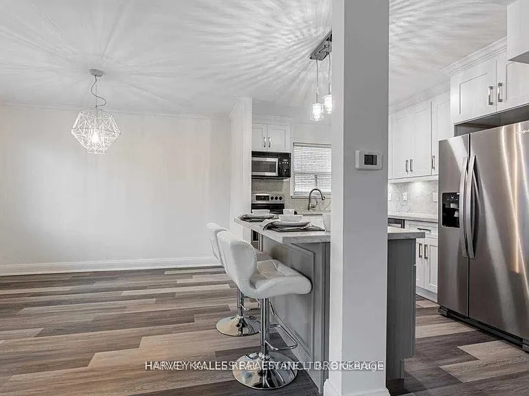 157 Viewmount Ave #MAIN — Photo 12