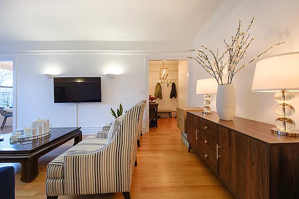 Rented by Rita S Citrin, LREB | media 3
