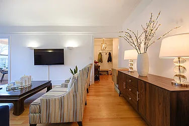 Rented by Rita S Citrin, LREB