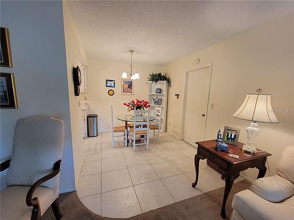 5th image of 2241 Shelly Dr APT B