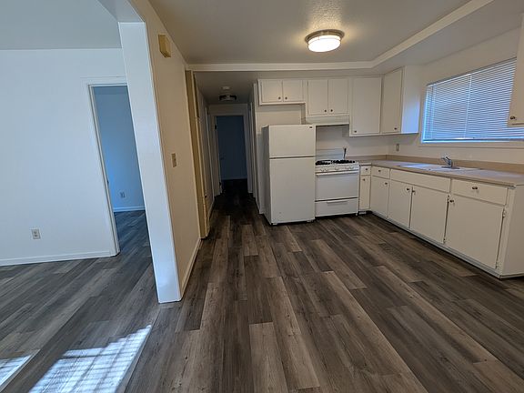 3rd image of 814 Kentucky St #C