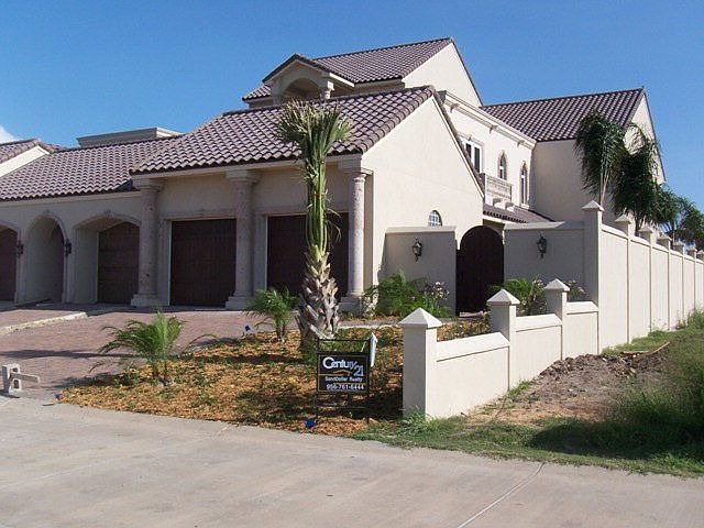 1st image of 140 Kings Ct