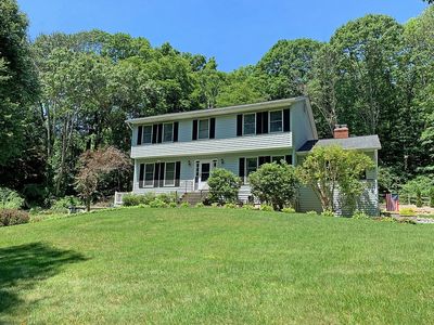 7 Beaver Bog Rd, New Fairfield, CT, 06812