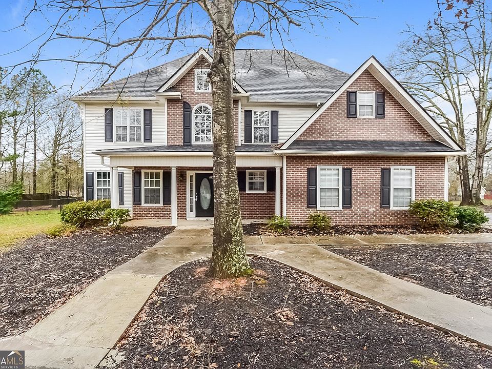 1st image of 301 Lyman Ct