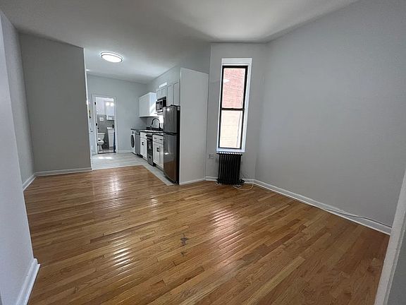 2nd image of 439 E 74th St APT 6FE