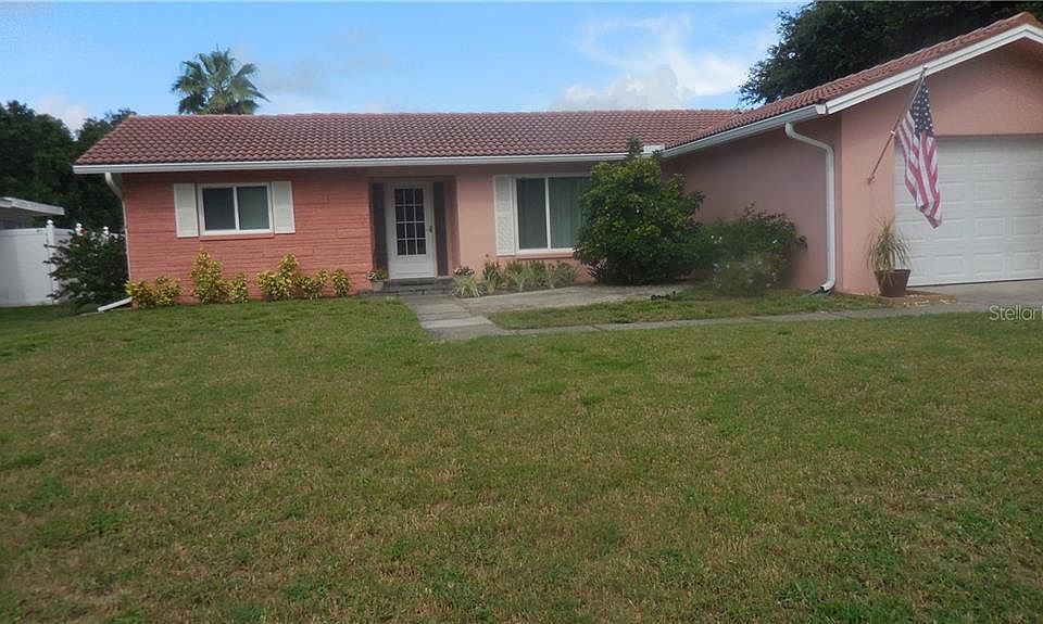 1st image of 2515 Blackwood Cir