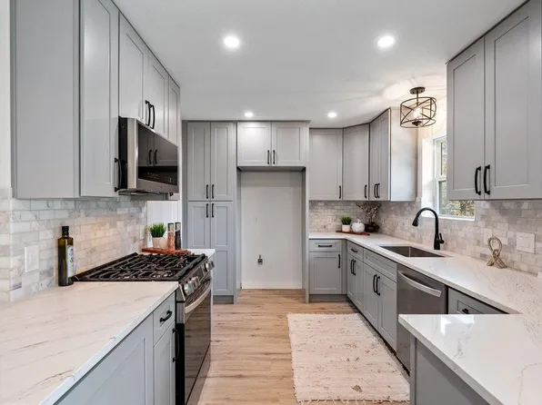 5327 Wellington Dr, Austin, TX 78723