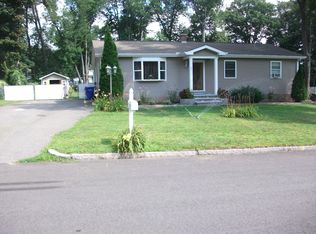 62 Corey Rd, Springfield, MA 01128