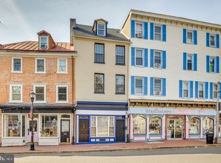 88 High St, Mount Holly, NJ 08060