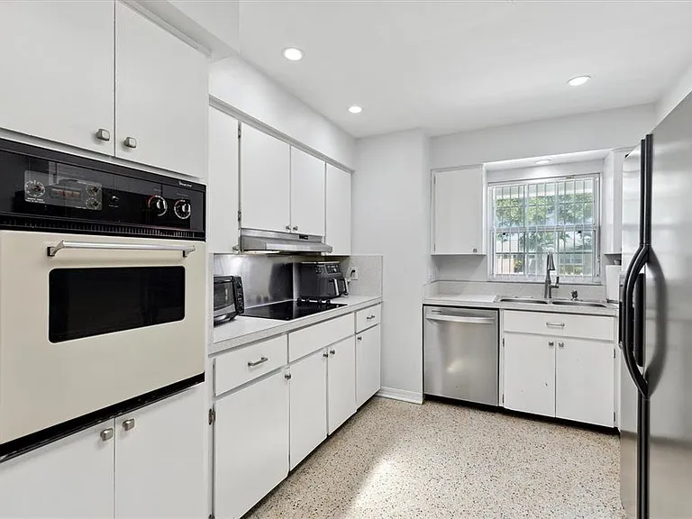 4416 Jamerson Pl — Photo 14