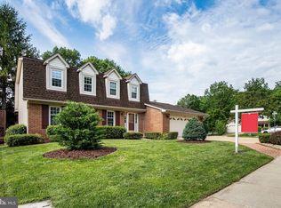 9503 Waterline Dr, Burke, VA 22015