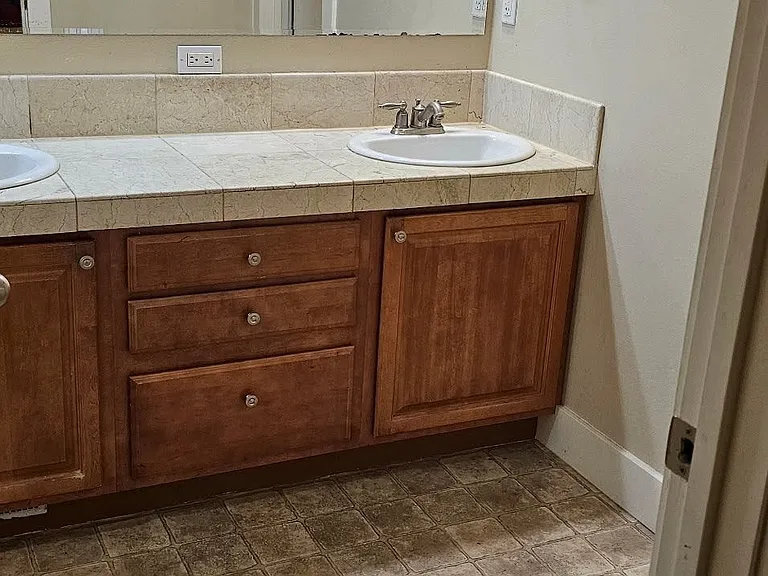 4025 W Glencoe Pl — Photo 11