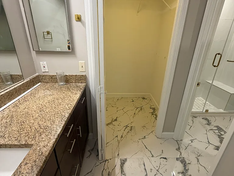 503 Abingdon Way — Photo 12