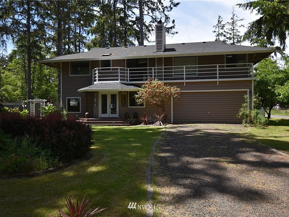 1st image of 801 Gunderson Ave SE