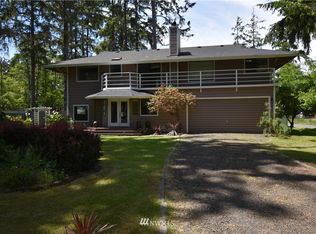 801 Gunderson Ave SE, Ocean Shores, WA 98569