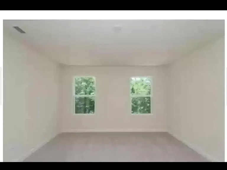 140 Chownings Dr — Photo 11