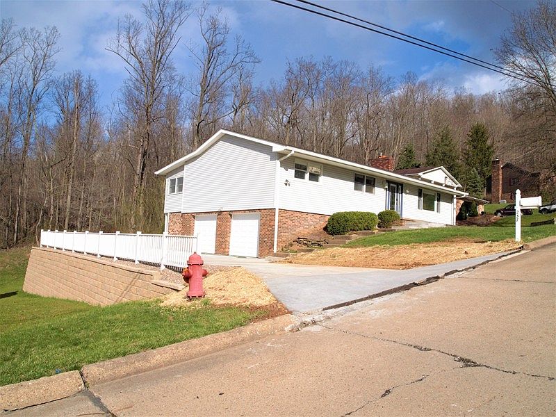 1st image of 237 E Thistle Ct