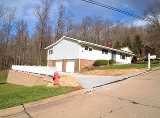 237 E Thistle Ct, New Martinsville, WV 26155