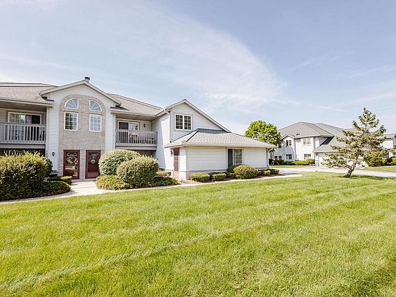 4th image of 1061 Quinlan DRIVE #F