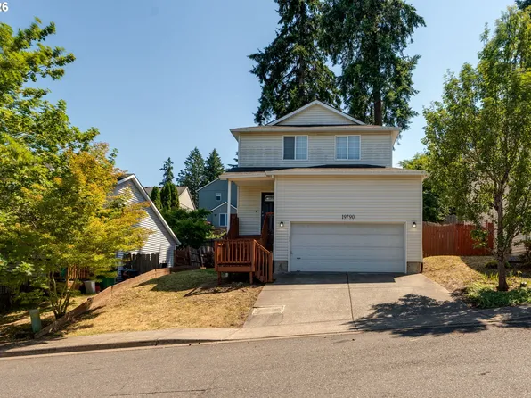 19790 SW Yocom Ln, Beaverton, OR 97007