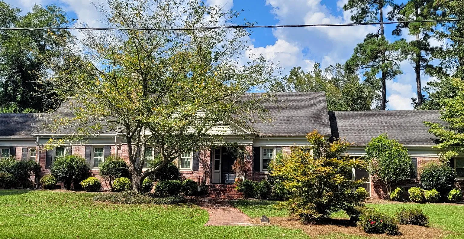 3 bed, 2563 sqft, $2,250 — Photo 1