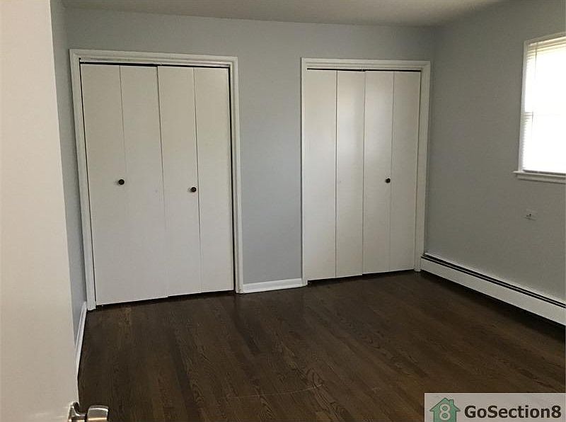 1st image of 7421 S Yates Blvd APT 3