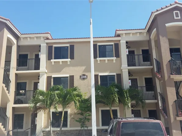 22441 SW 88th Pl #2045, Cutler Bay, FL 33190
