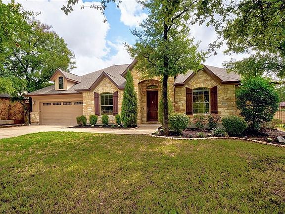 3rd image of 10621 Camillia Blossom Ln