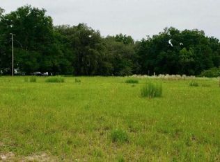 7353 Oakfield Ln, Zephyrhills, FL 33540