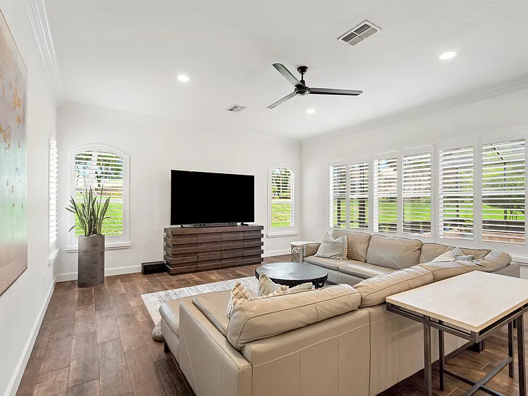 12649 Oak Hollow Ct — Photo 12