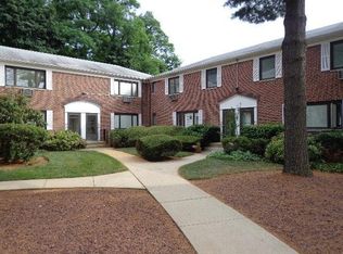 212 Manor E, Red Bank, NJ 07701